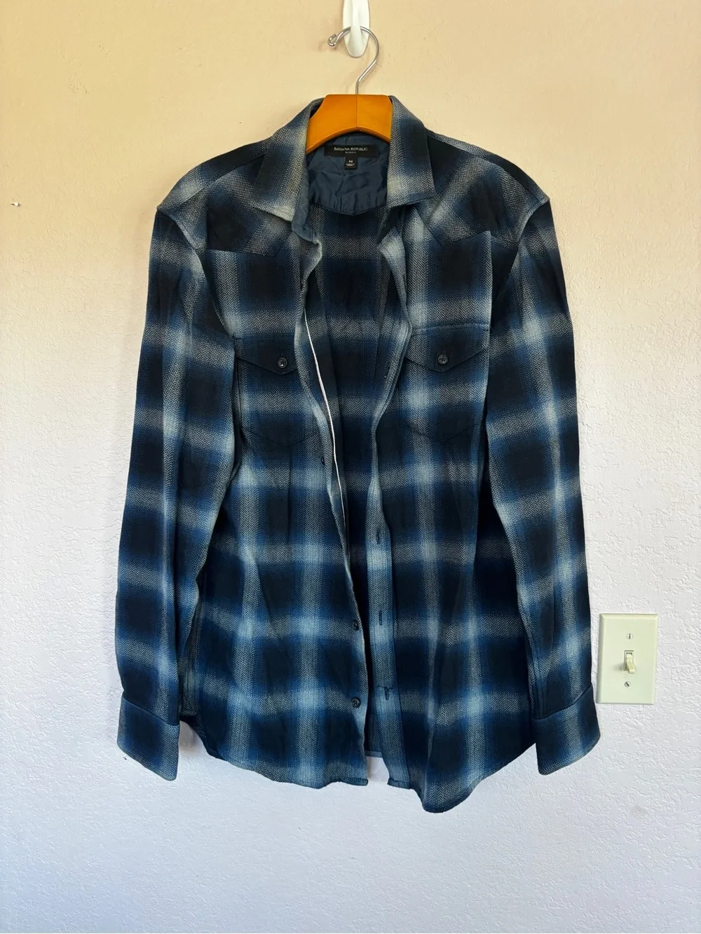 Banana Republic Blue Plaid Shirt size M